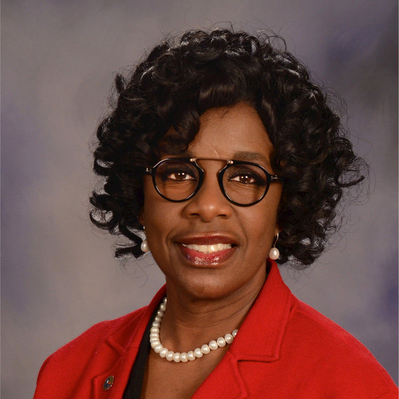 Dr. Vann Price – Lincoln Public Schools District Office
